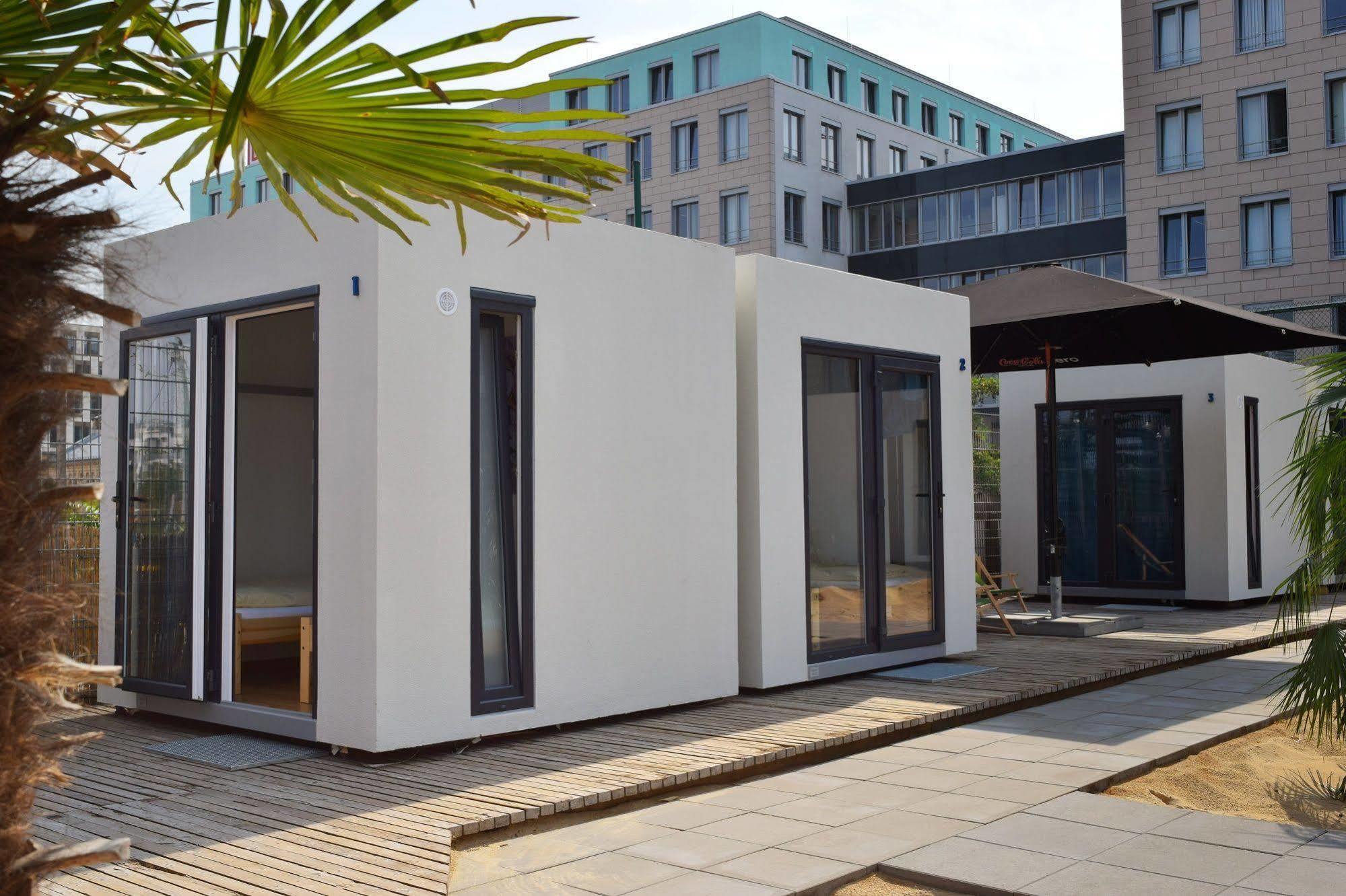Cube Lodges Berlin Mitte Berlim Exterior foto